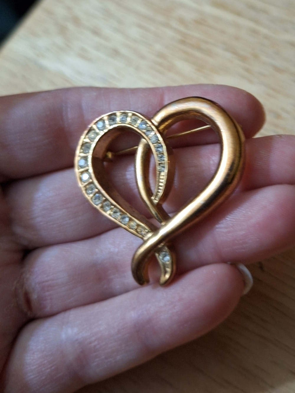 Gold Tone Heart Brooch Pin With Rhinestones
